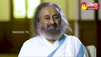 International Yoga Day 2022: Sri Sri Ravi Shankar About International Yoga Day 2022 | Sakshi TV