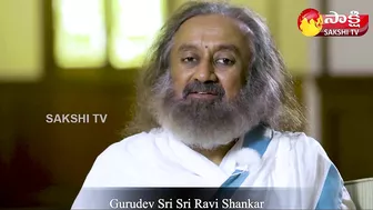 International Yoga Day 2022: Sri Sri Ravi Shankar About International Yoga Day 2022 | Sakshi TV