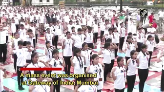 International Yoga Day: Mumbaikers peform Yoga at Gateway of India