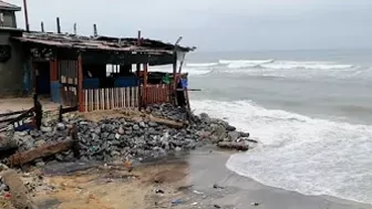 Once-Beautiful Beach Being ‘Eaten’ by the Sea