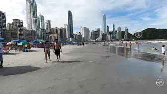 [Best Beaches Brazil 4K] ????????´Caminhada na praia Central, Balneário Camboriú - Brasil