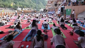 International Day of Yoga 2022 at Parmarth Niketan Highlights