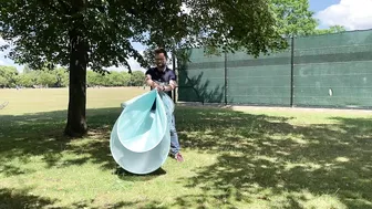 HOW TO FOLD UP A POP-UP BEACH TENT | 3 EASY STEPS! | Flying Tiger Pop-up Beach Shelter