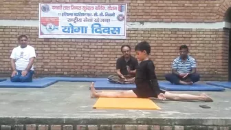 Chhota Yogi on spot in tosham bljs collage(yoga centre) video