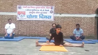 Chhota Yogi on spot in tosham bljs collage(yoga centre) video