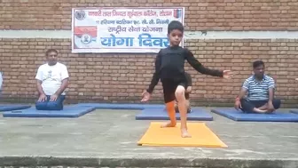 Chhota Yogi on spot in tosham bljs collage(yoga centre) video