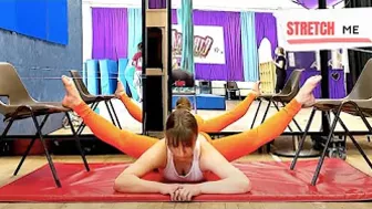 Full Middle Split stretch exercise | Stretching Contortion and Gymnastics