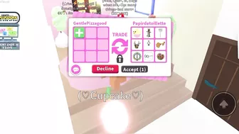 My friend was quitting adopt me and gave me all their pets in Roblox adopt me!