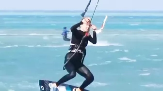 Kitesurf Crashs Compilation 2022 - Kitesurfing Girls Edition _ Best Of #instagram