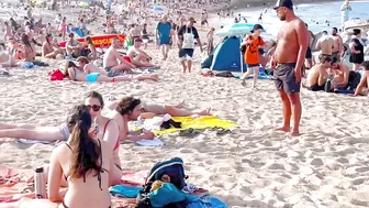 Beach Sant Sebastia/ Barcelona beach walk