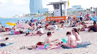 Beach Sant Sebastia/ Barcelona beach walk