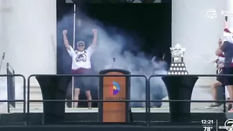 7 of the funniest moments from the Avs' Stanley Cup parade