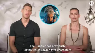 Robert Sheehan & Tom Hopper Ace Our Umbrella Academy Quiz | POPSUGAR