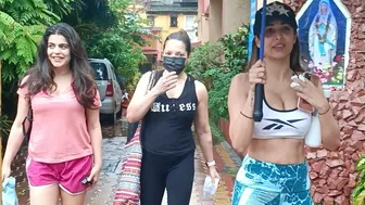 Malaika Arora, Deanne Pandey And Shenaz Treasurywala Spotted at Yoga Class in Bandra