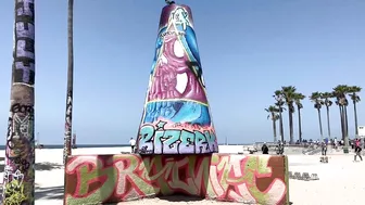 Venice Beach Graffiti Pit