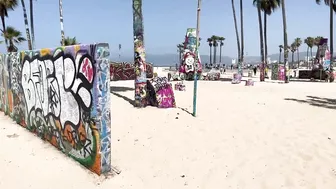 Venice Beach Graffiti Pit