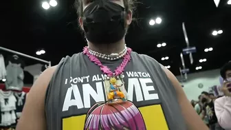 Hasanabi goes to the Anime Expo