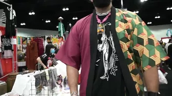 Hasanabi goes to the Anime Expo