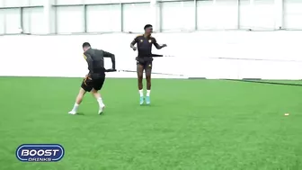 INSIDE TRAINING | Small-sided games and spinning in pre-season