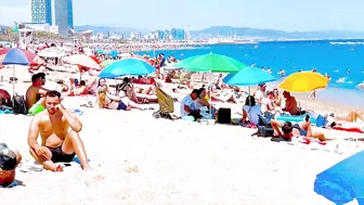 What a joyful summer beach walk ????️????????