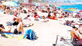 What a joyful summer beach walk ????️????????