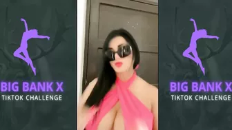 Big Bank TikTok Challenge ???????? #bigbank​ #shorts​ #bikini #twerk