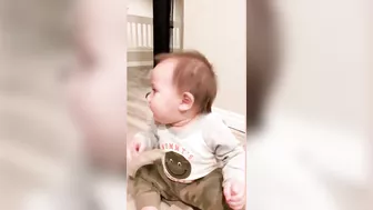 Funny Baby Loves Food - Babies Eating Compilation