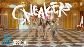 ITZY “SNEAKERS” M/V @ITZY