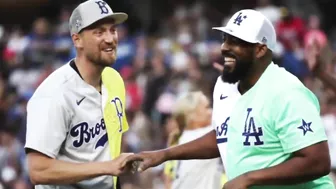 VLADIMIR GUERRERO Y DAVID ORTIZ en el SOFTBALL ???? GAME