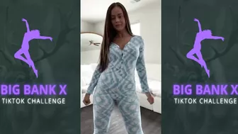 Big Bank TikTok Challenge ???????? #bigbank​ #shorts​ #bikini #twerk