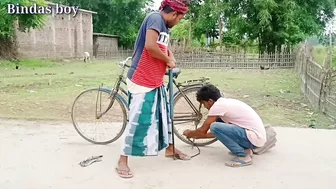 Best amazing funniest video 2022 Tharki bikhari funny comedy video By Bindas boy