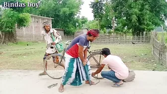 Best amazing funniest video 2022 Tharki bikhari funny comedy video By Bindas boy