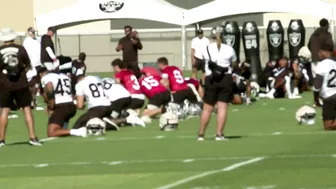 Raiders first practice, early stretching - July 21, 2022