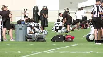 Raiders training camp FIRST DAY WITH PADS Stretching - July 27, 2022