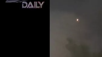 Red Lights Over Huntington Beach, California July 30, 2022, UFO Sighting News.