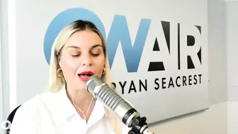 Do You Want the Old Instagram Back? So Do These Celebs | On Air with Ryan Seacrest