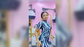 #watch #amapiano #amapianodance #dancemoves #fridaynight #trend #twerk #curvyafricans #girl #love #