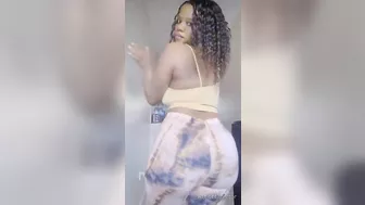 #watch #amapiano #amapianodance #dancemoves #fridaynight #trend #twerk #curvyafricans #girl #love #