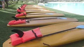 Texas Fil-Am teaches paddleboard yoga | TFC News Texas, USA