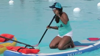 Texas Fil-Am teaches paddleboard yoga | TFC News Texas, USA