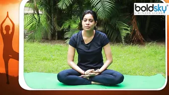 Yoga For Cervical Pain | सर्वाइकल के दर्द से आराम दिलाएगा ये योगा | Boldsky *Yoga