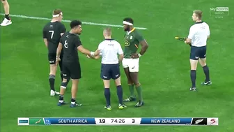 Kurt-Lee Arendse HORRIFIC Aerial Challenge On Beauden Barrett | South Africa vs All Blacks 2022