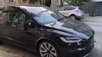 Tesla Model X PLAID Refresh FIRST Look