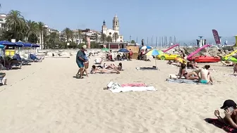 Barcelona summer beaches tour, beach Sitges, 2021/Chapter 1