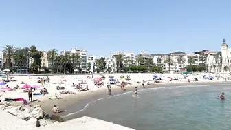 Barcelona summer beaches tour, beach Sitges, 2021/Chapter 1