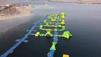 "Pure Beach" en Arabia Saudita, la playa donde las mujeres pueden usar bikini | AFP