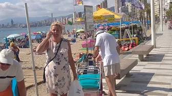 Benidorm rambler LOOK AT THE BEACH