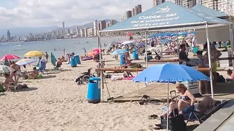 Benidorm rambler LOOK AT THE BEACH