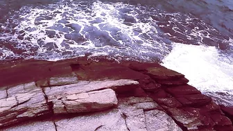 ON THE BEACH - VIEW FROM THE ROCKS - Cloudy Beach Ambience