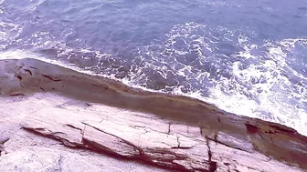 ON THE BEACH - VIEW FROM THE ROCKS - Cloudy Beach Ambience